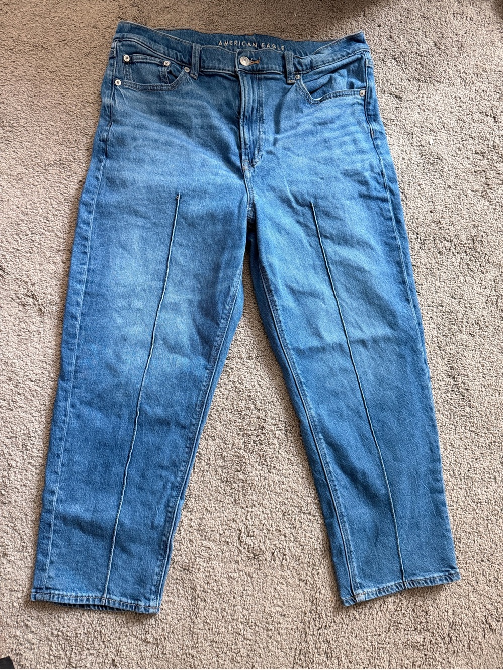 AE Super High Waisted Ankle Straight Leg Front Seam - 14 short